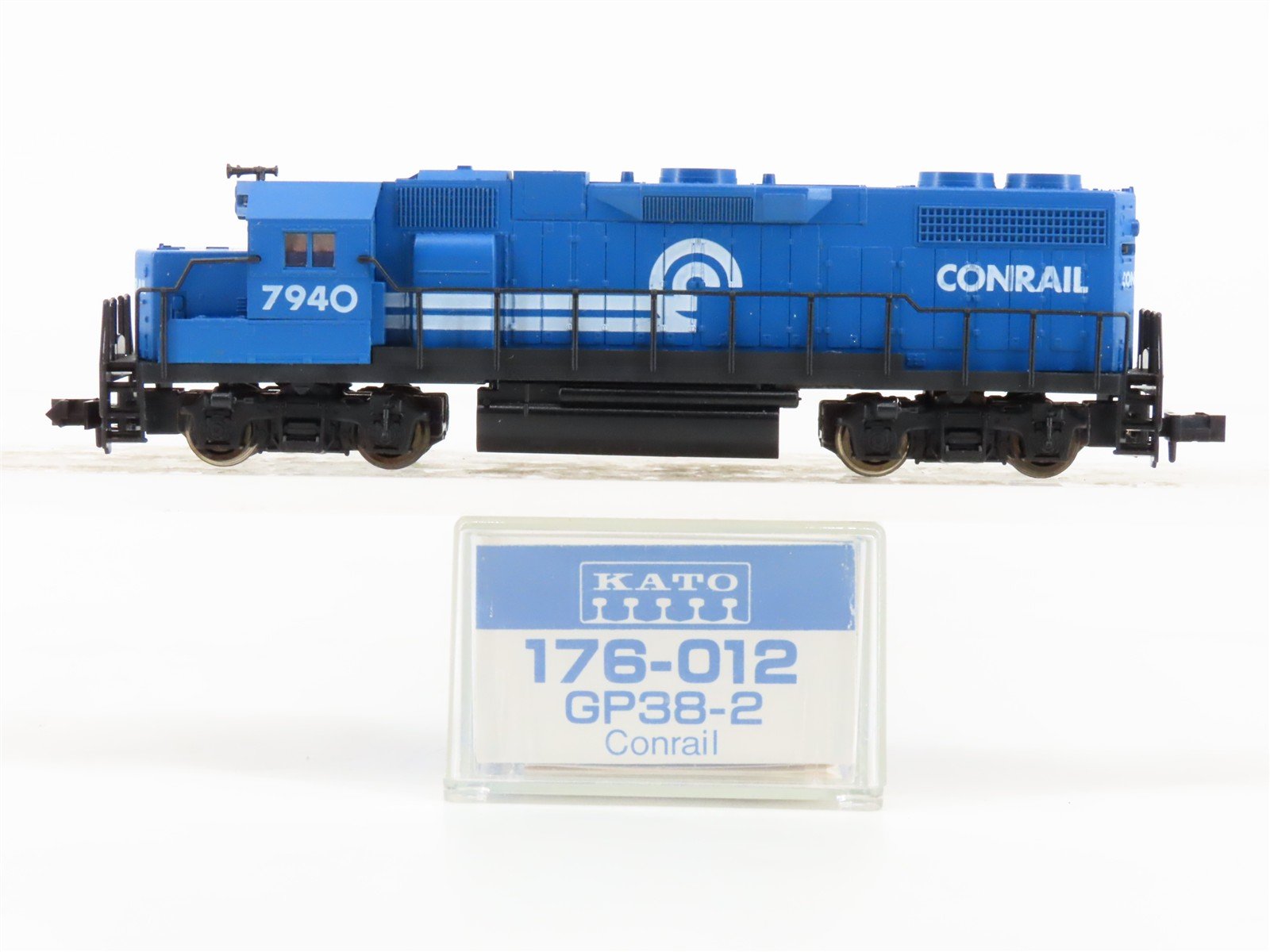 N Scale Atlas 176-012 CR Conrail GP38-2 Diesel Locomotive #7940