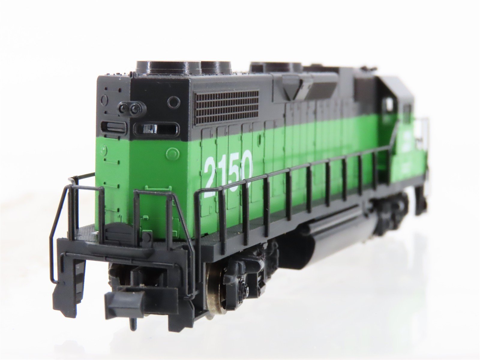 N Scale Atlas 176-011 BN Burlington Northern GP38-2 Diesel Locomotive #2150