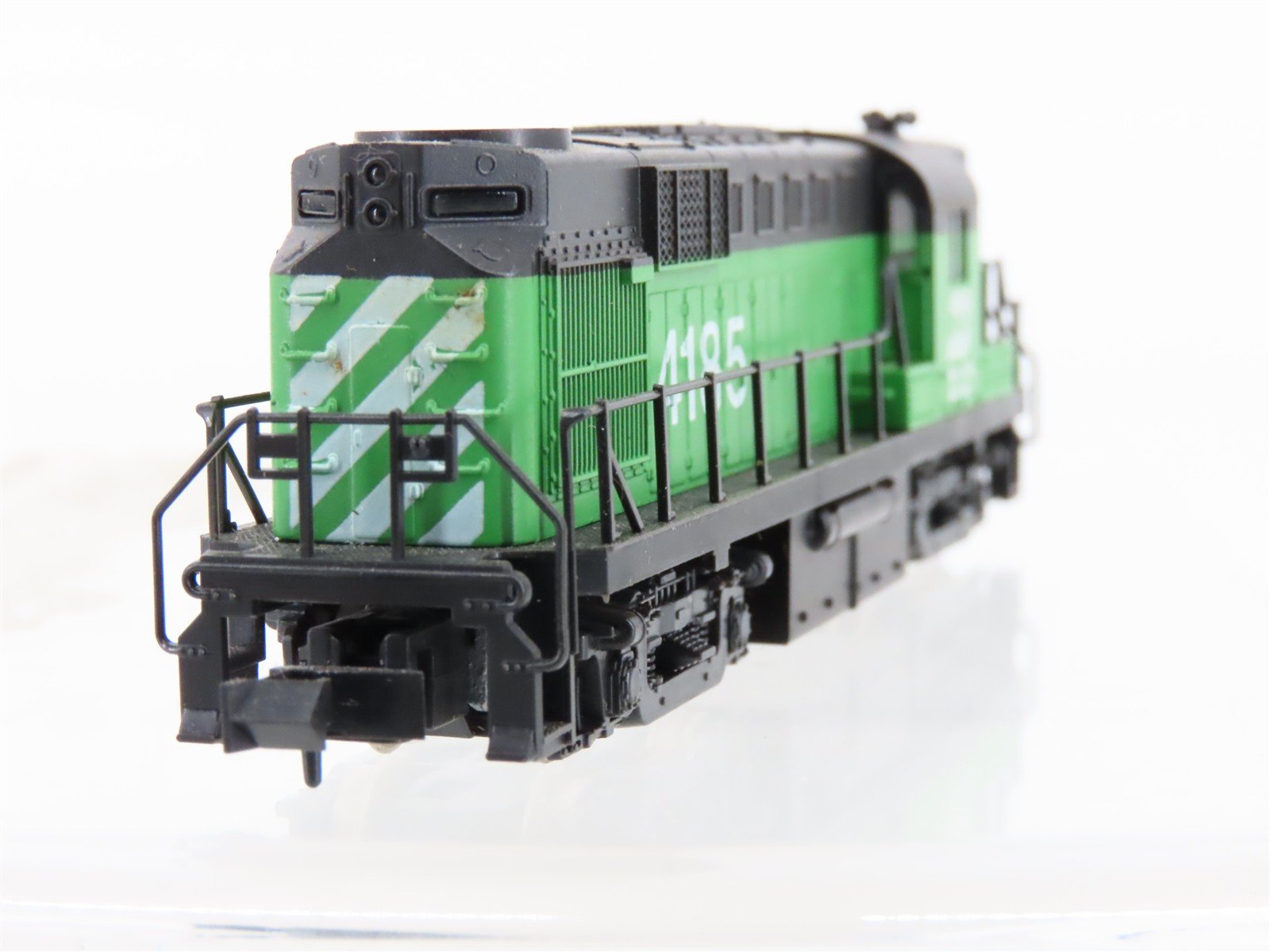 N Scale Atlas 4262 BN Burlington Northern RS11 Diesel Locomotive #4185