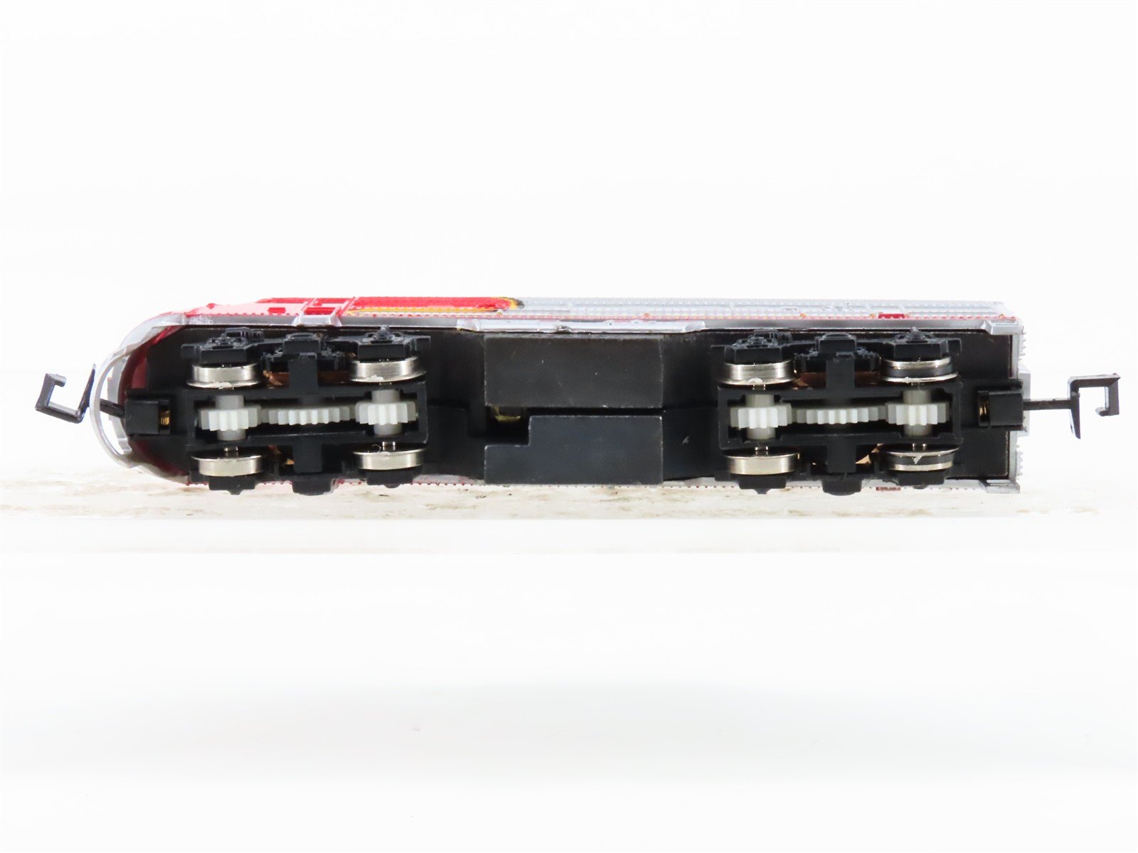 N Scale Bachmann ATSF Santa Fe F7A Diesel Locomotive #215 w/ Caboose