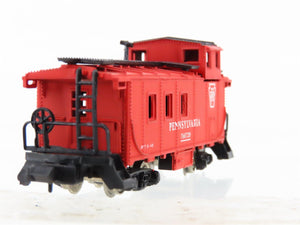 N Scale Bachmann PRR Pennsylvania F7A Diesel Locomotive #9710 w/ Caboose