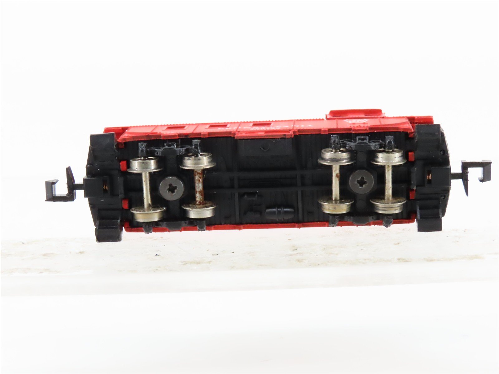 N Scale Bachmann PRR Pennsylvania F7A Diesel Locomotive #9710 w/ Caboose