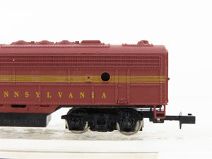 N Scale Bachmann PRR Pennsylvania F7A Diesel Locomotive #9710 w/ Caboose