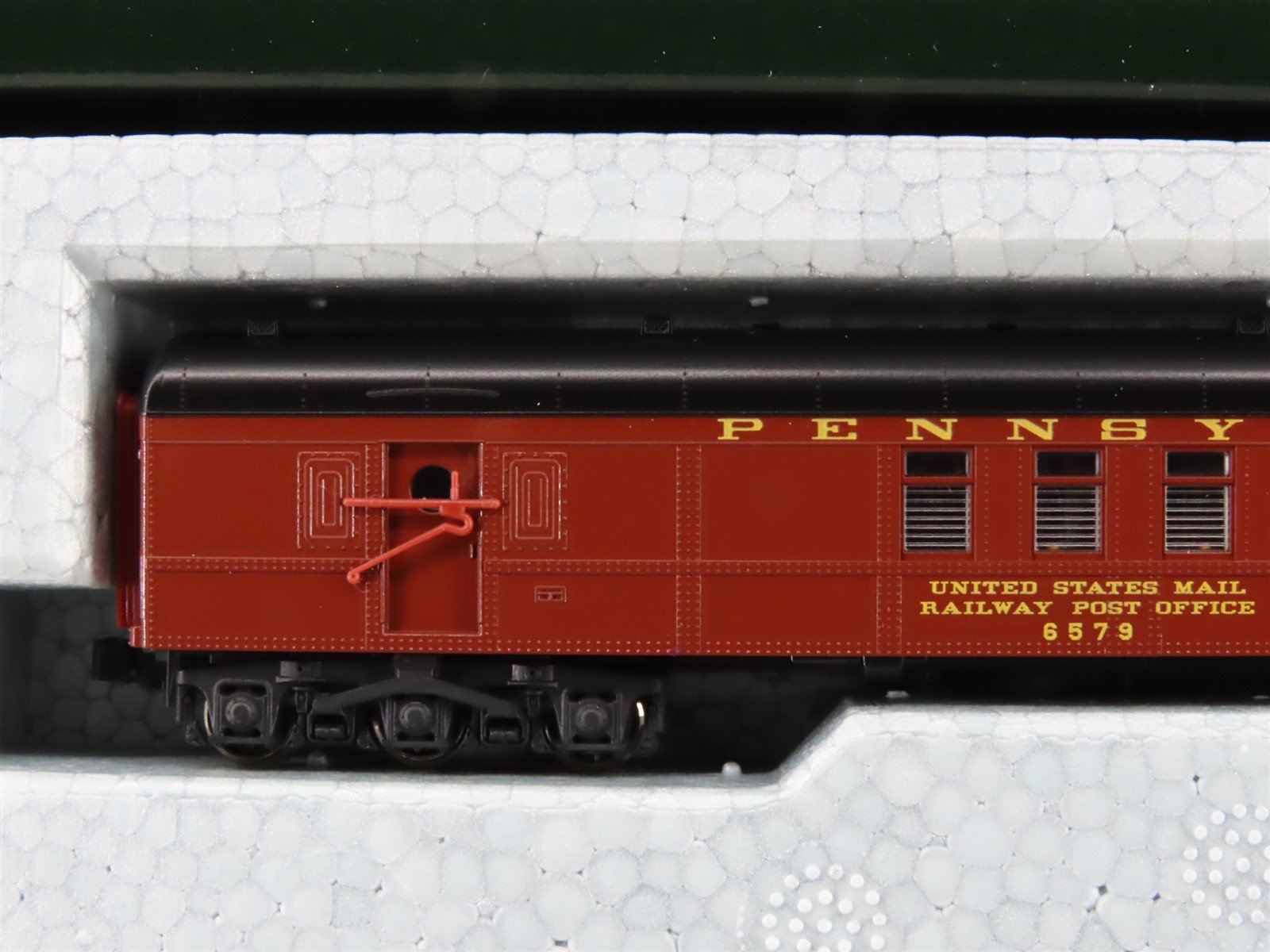 N Scale Kato 106-068 Pennsylvania Broadway Limited Passenger 10-Car Set wTrack