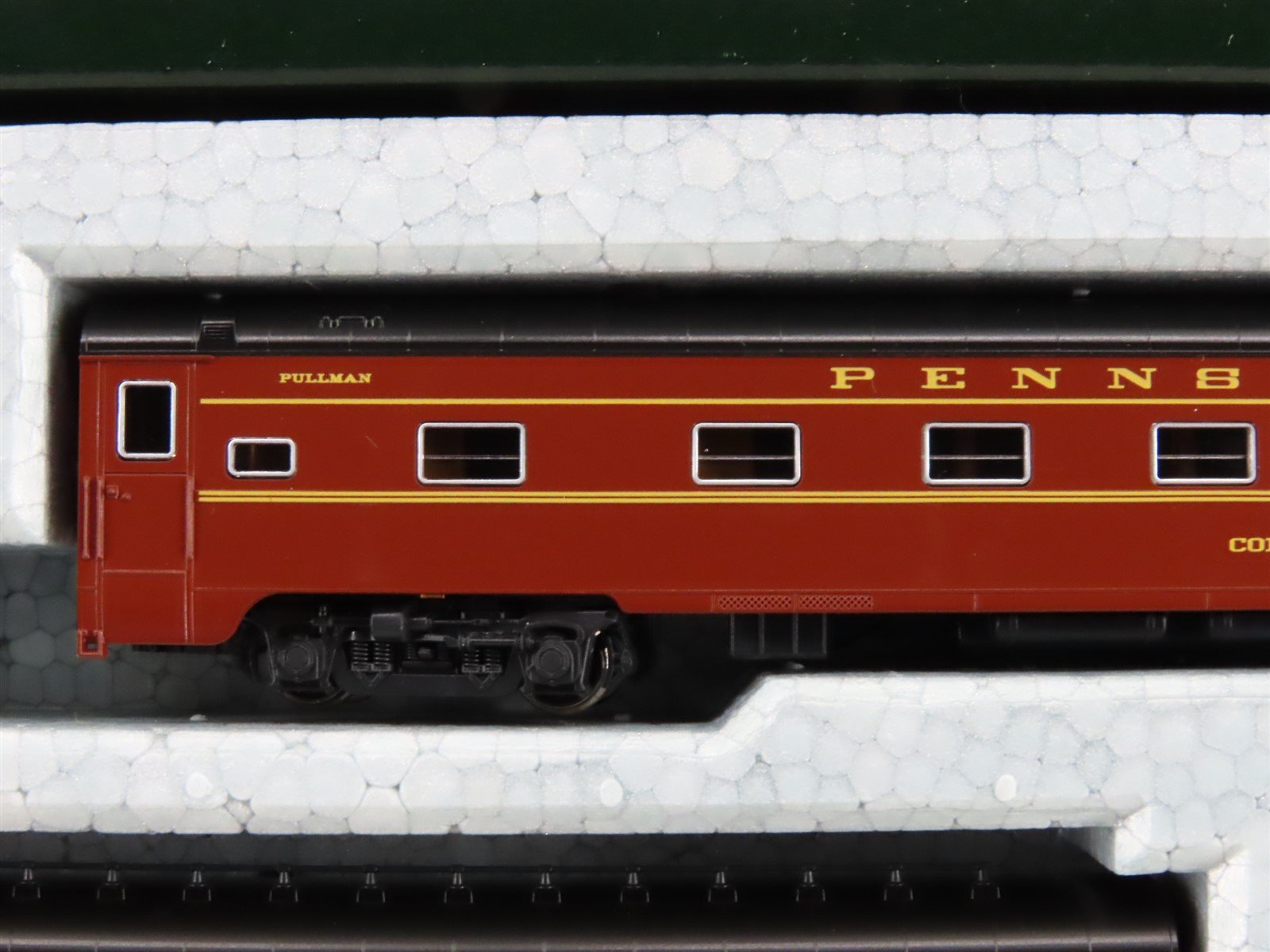 N Scale Kato 106-068 Pennsylvania Broadway Limited Passenger 10-Car Set wTrack