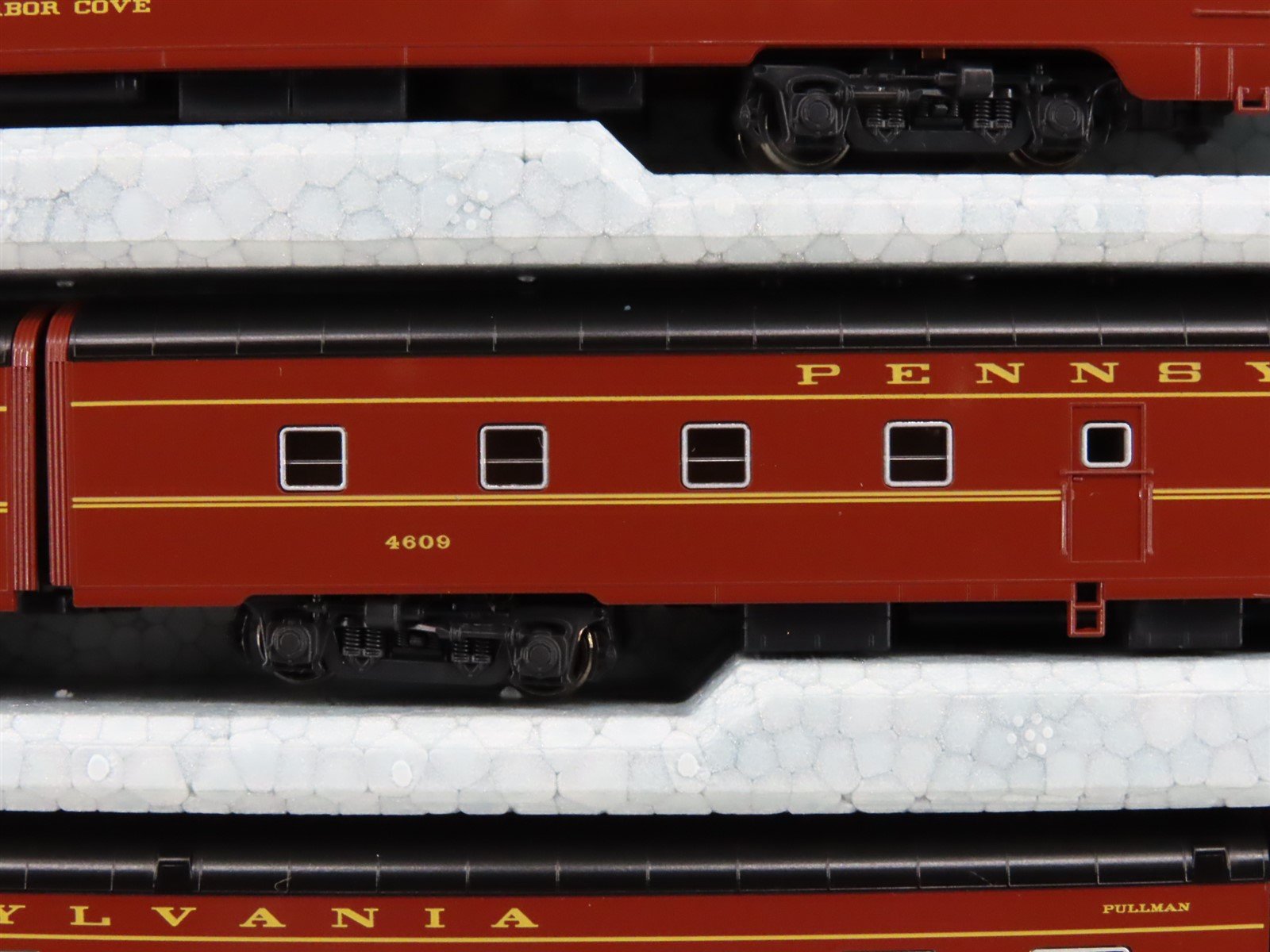 N Scale Kato 106-068 Pennsylvania Broadway Limited Passenger 10-Car Set wTrack