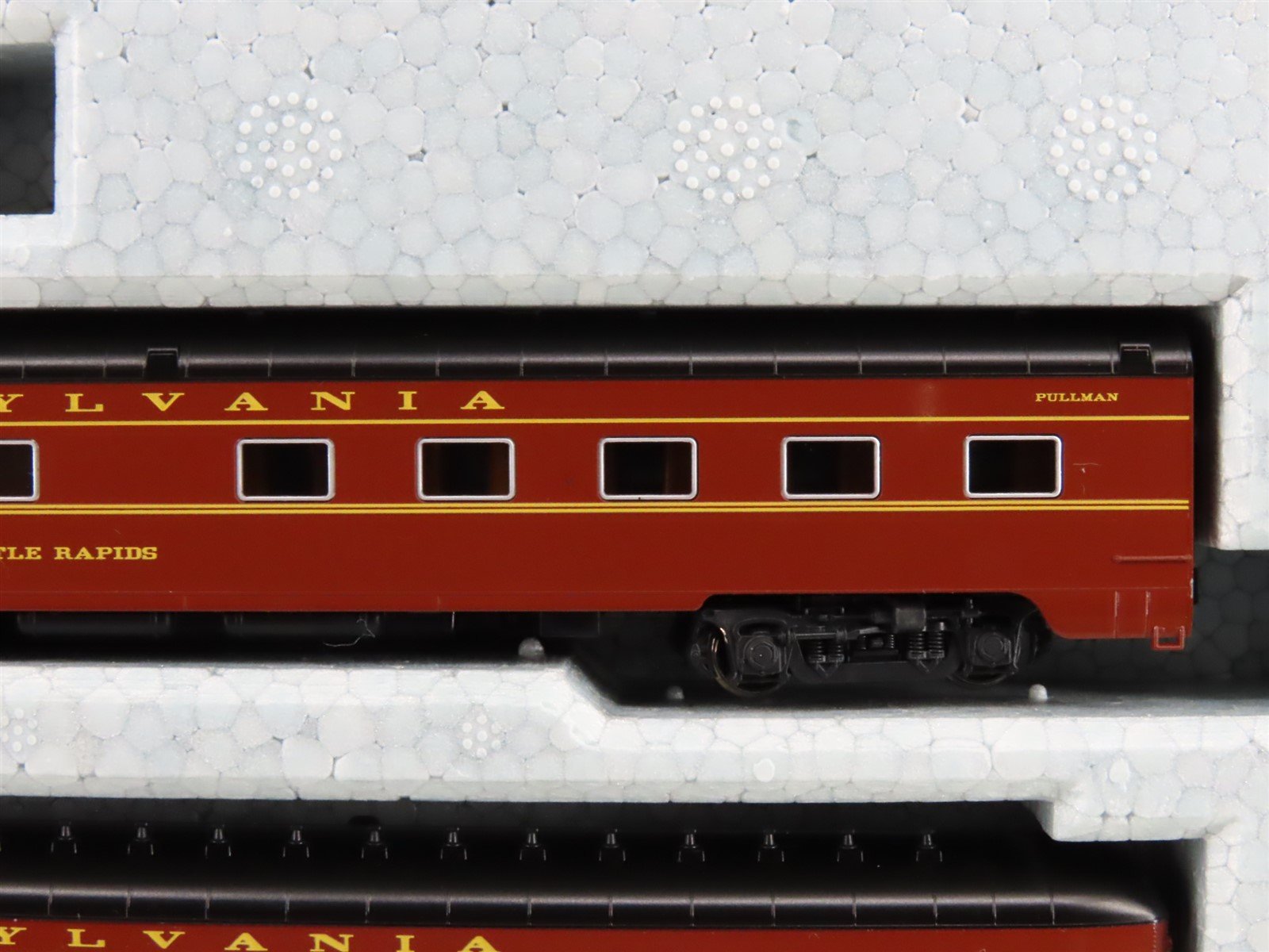 N Scale Kato 106-068 Pennsylvania Broadway Limited Passenger 10-Car Set wTrack