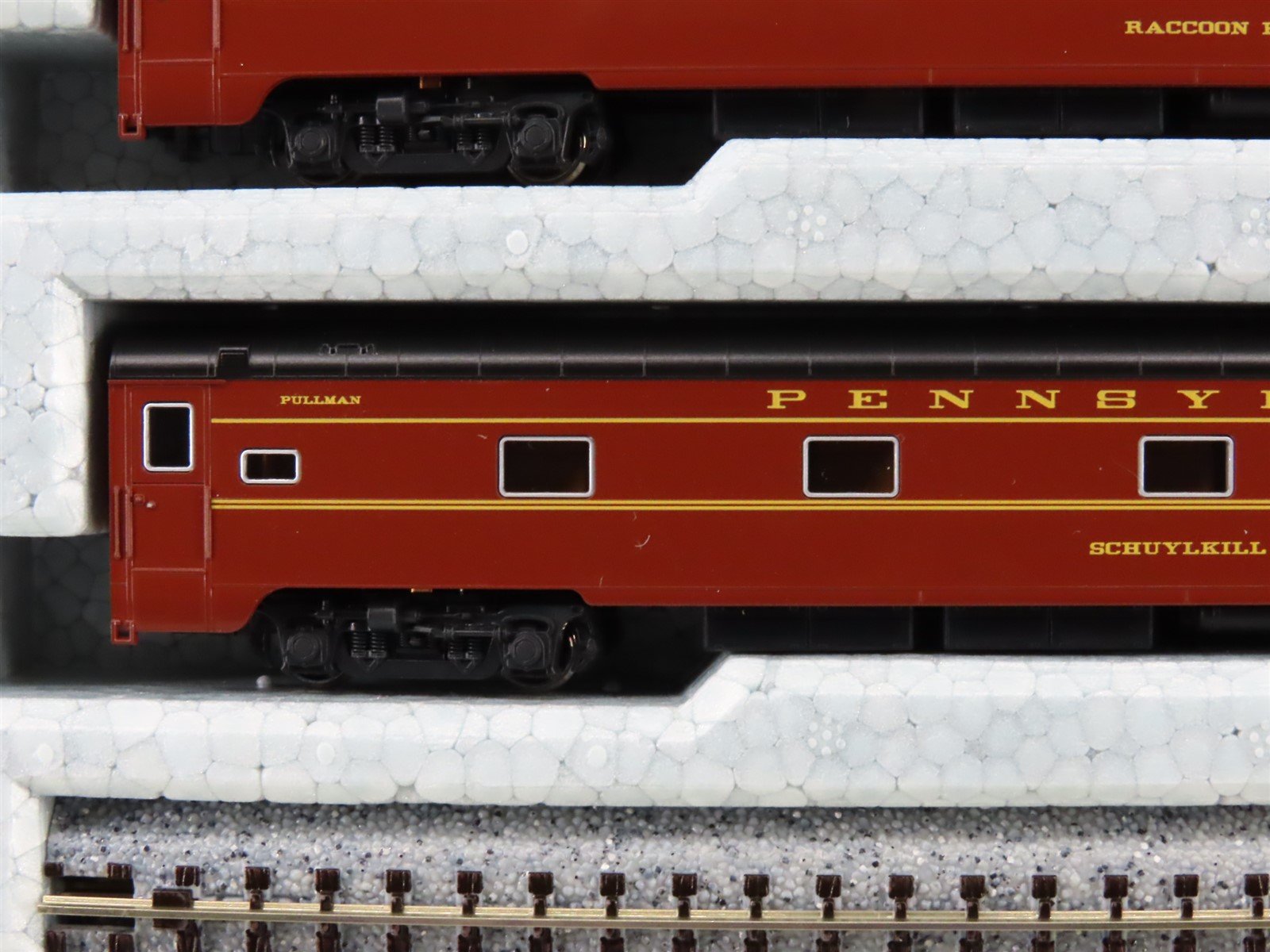 N Scale Kato 106-068 Pennsylvania Broadway Limited Passenger 10-Car Set wTrack