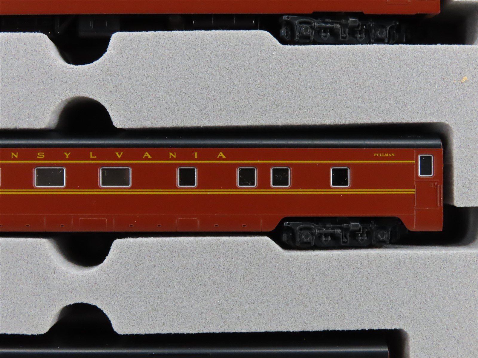 N Scale Kato 106-018 Pennsylvania Railroad Passenger 6-Car Set