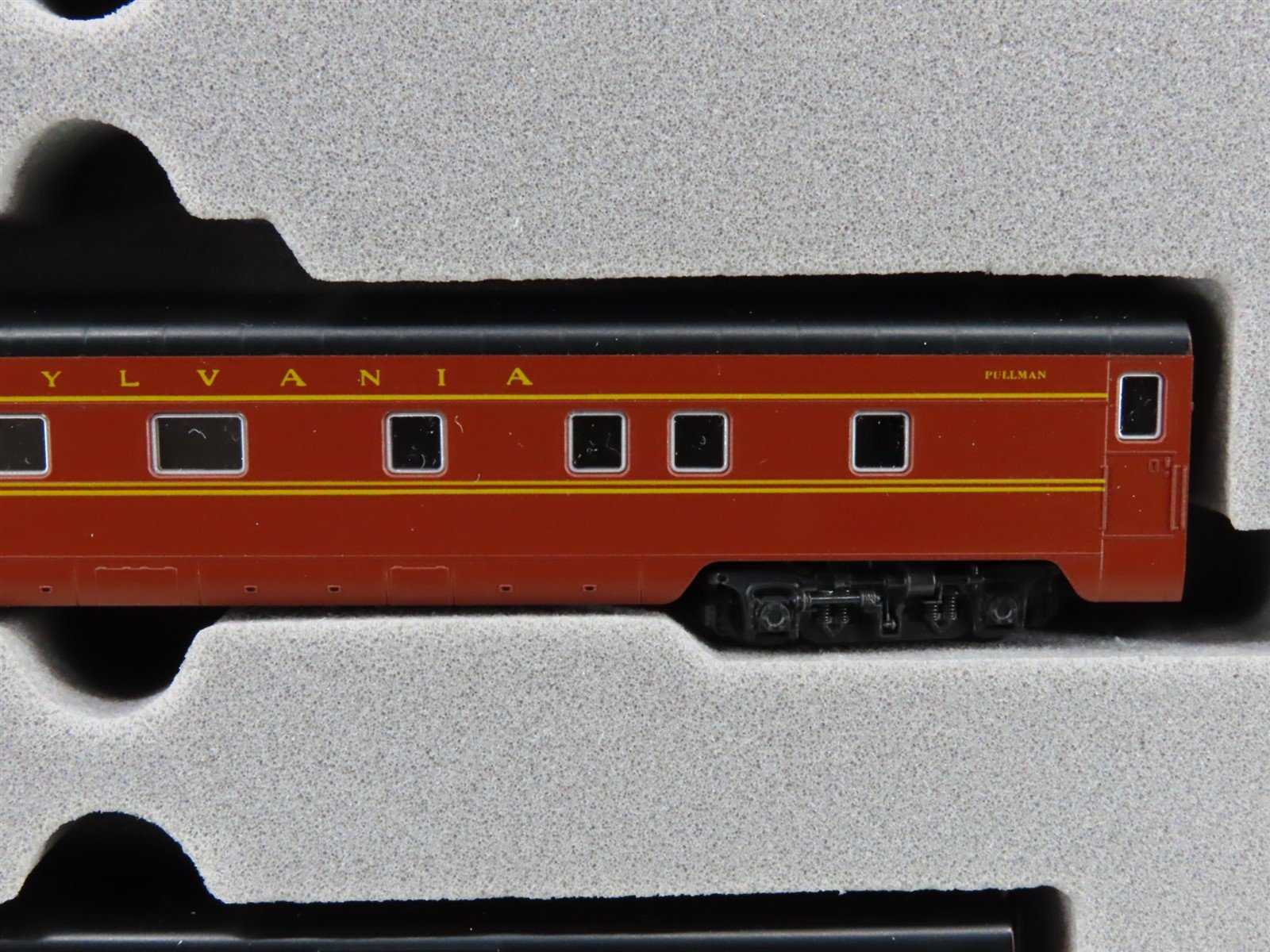 N Scale Kato 106-028 Pennsylvania Railroad Passenger 4-Car Set