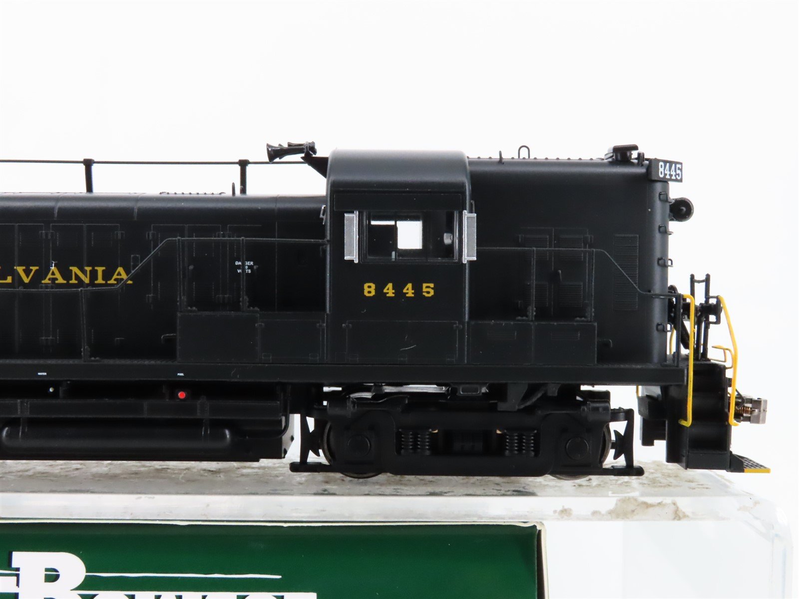 HO Scale Bowser 25238 PRR Pennsylvania RS-3 Diesel Locomotive #8445 wDCC & Sound