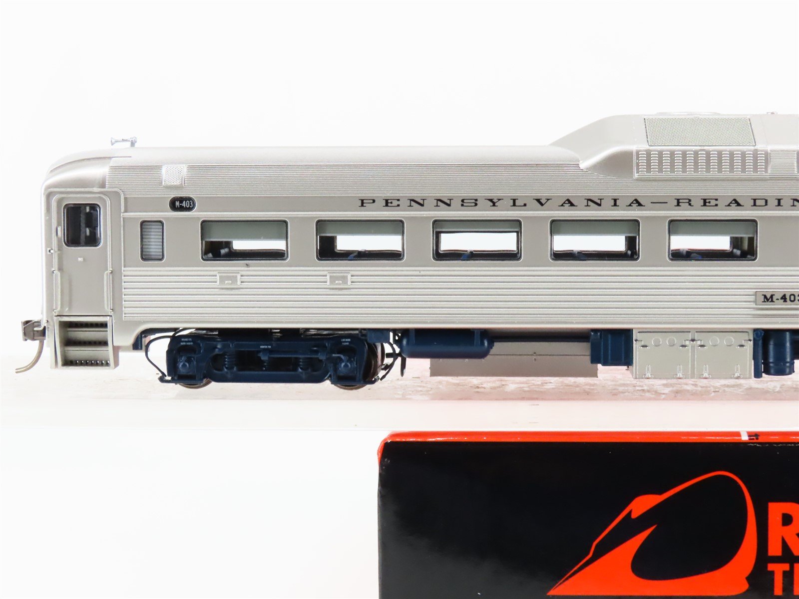 HO Scale Rapido 16584 PRR/RDG Seashore Lines BUDD RDC Diesel Railcar #M403 wDCC