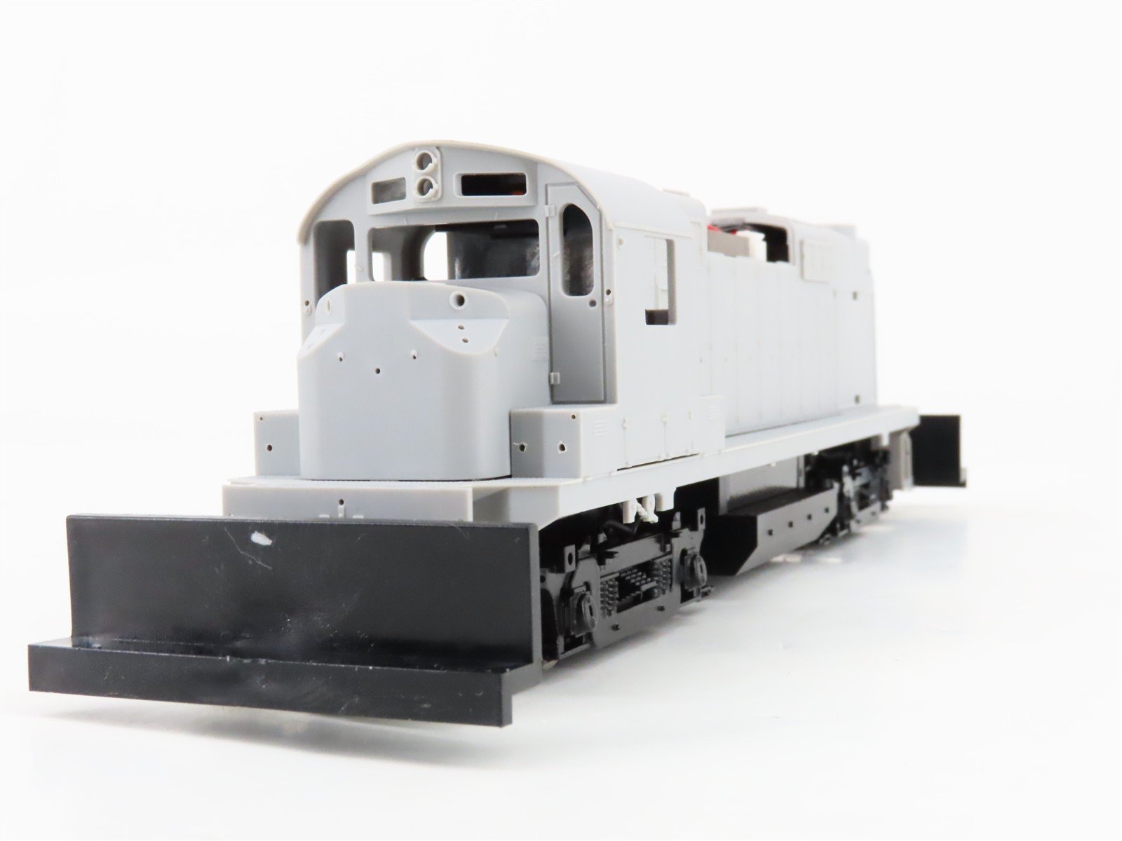 HO Scale Proto 2000 920-31356 Undecorated RS27 Diesel Locomotive wDCC & Sound