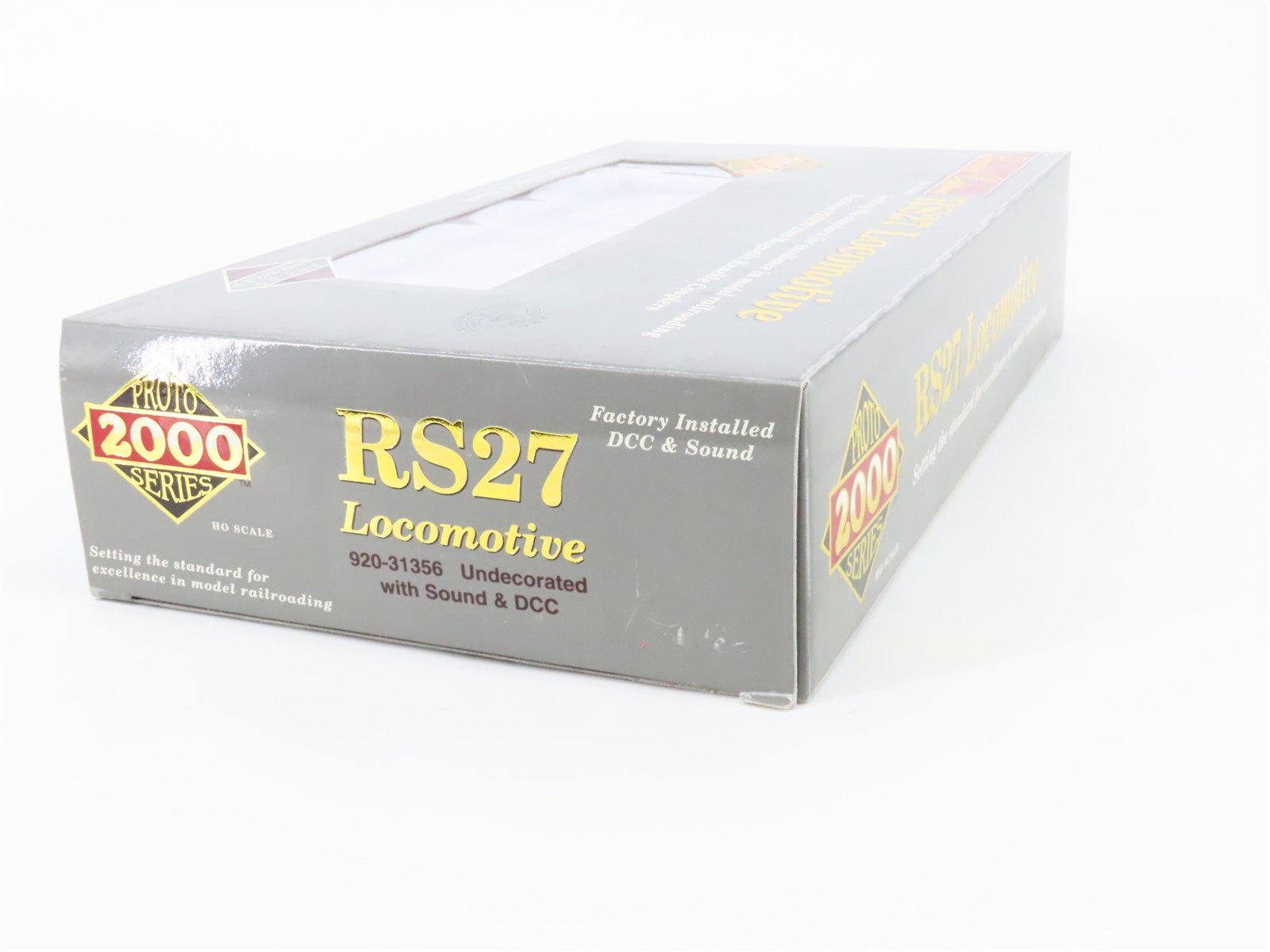 HO Scale Proto 2000 920-31356 Undecorated RS27 Diesel Locomotive wDCC & Sound