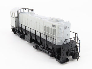 HO Scale Atlas 8070 Undecorated S2 Diesel Locomotive