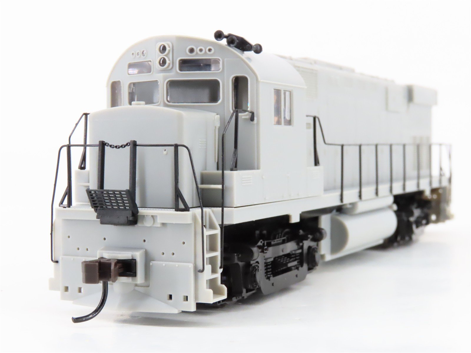 HO Scale Atlas Classic 9300 Undecorated C424 Phase I Diesel Locomotive