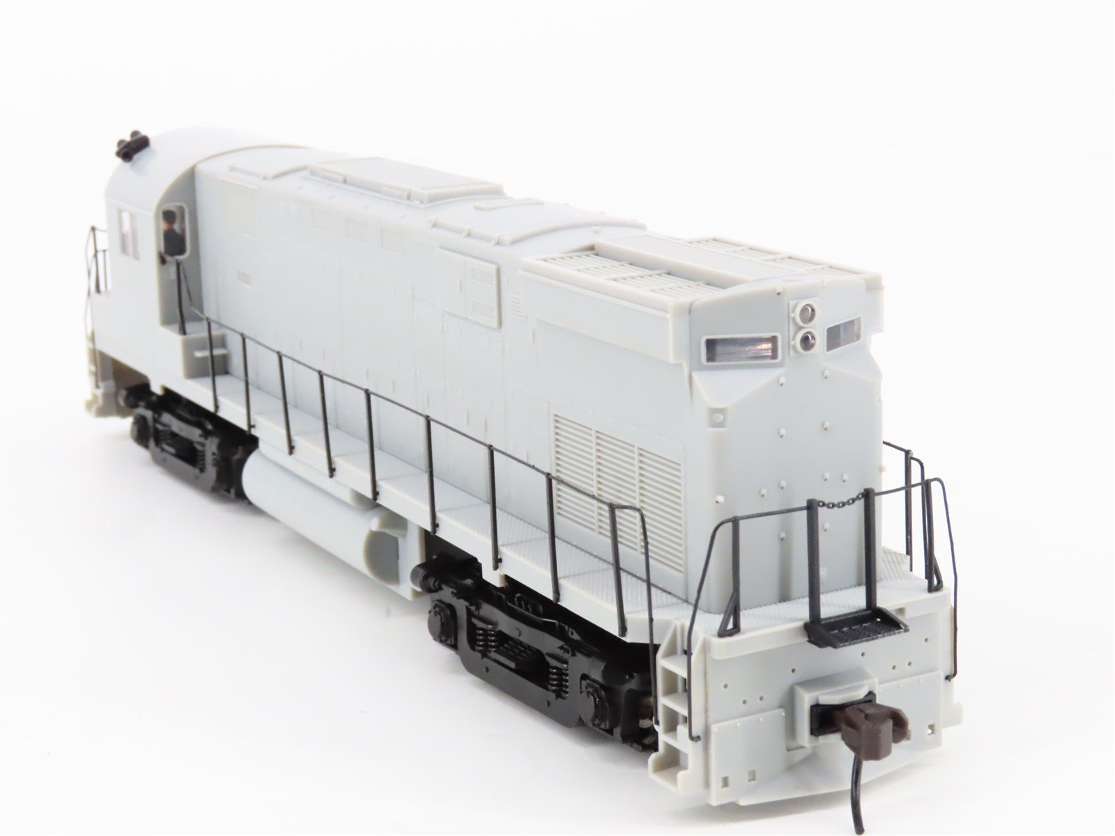 HO Scale Atlas Classic 9330 Undecorated C424 Phase II Diesel Locomotive