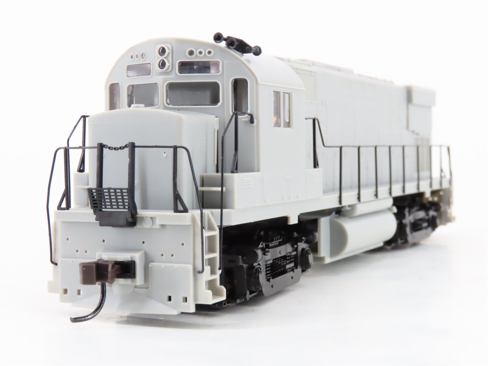 HO Scale Atlas Classic 9360 Undecorated C425 Diesel Locomotive