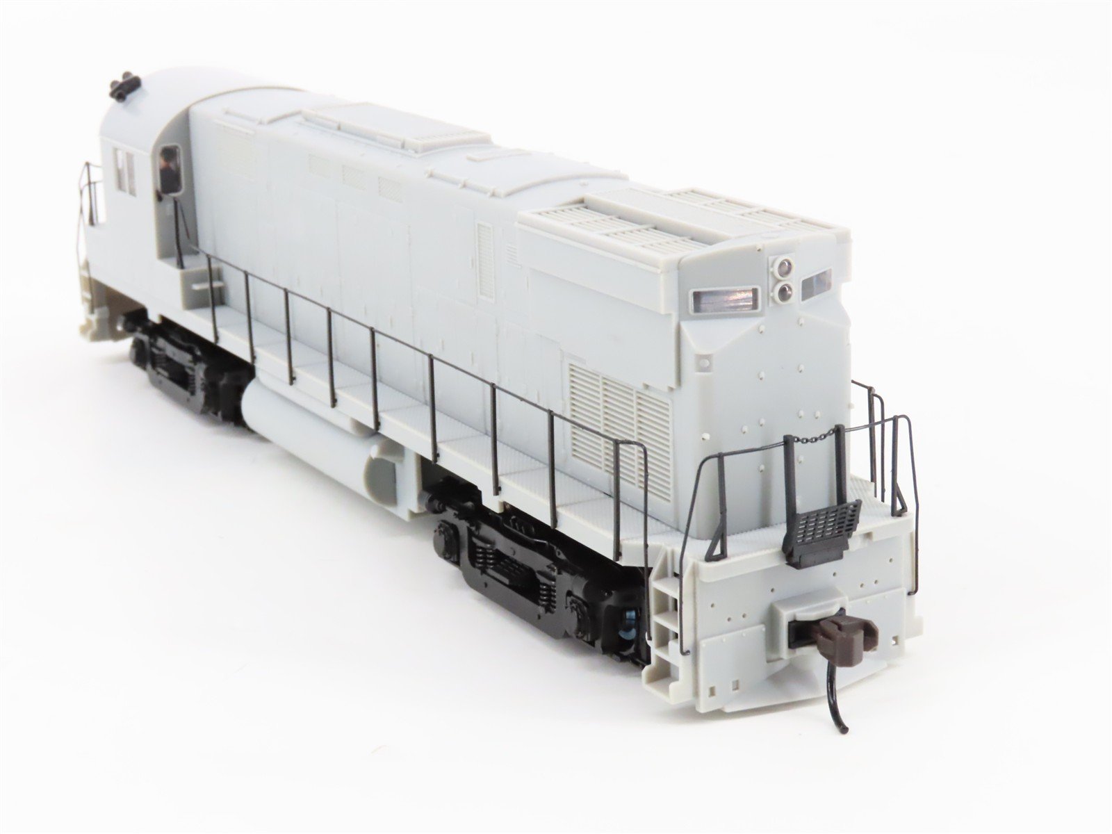HO Scale Atlas Classic 9360 Undecorated C425 Diesel Locomotive