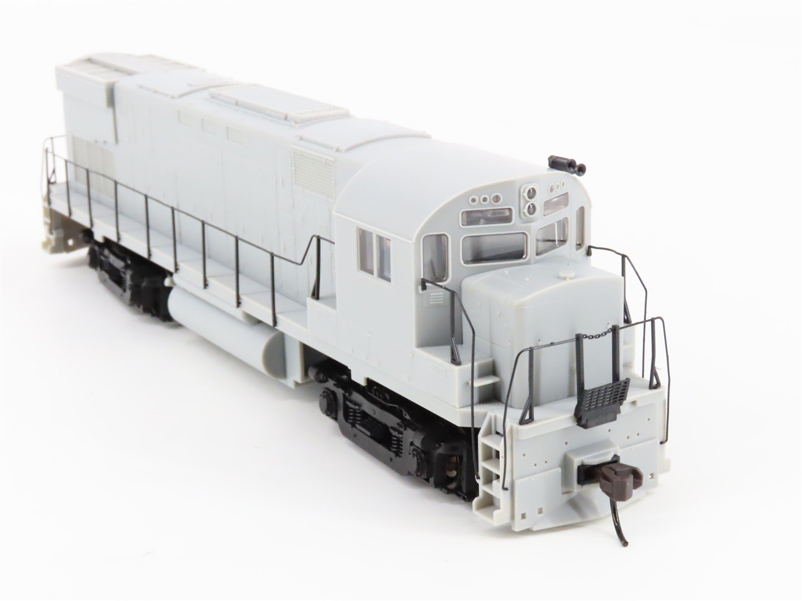 HO Scale Atlas Classic 9360 Undecorated C425 Diesel Locomotive