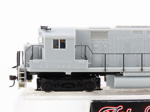 HO Scale Atlas Classic 9360 Undecorated C425 Diesel Locomotive
