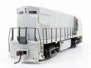 HO Scale Atlas Classic 9360 Undecorated C425 Diesel Locomotive