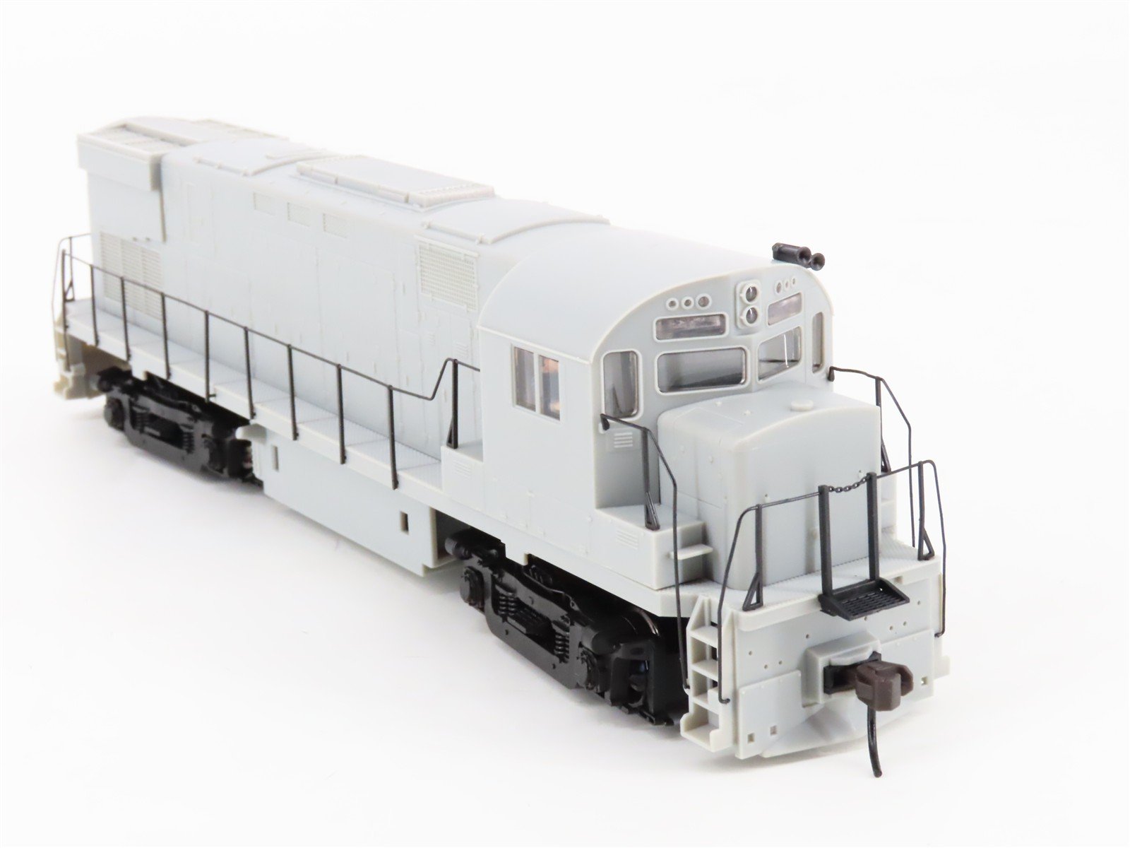 HO Scale Atlas Classic 9360 Undecorated C425 Diesel Locomotive