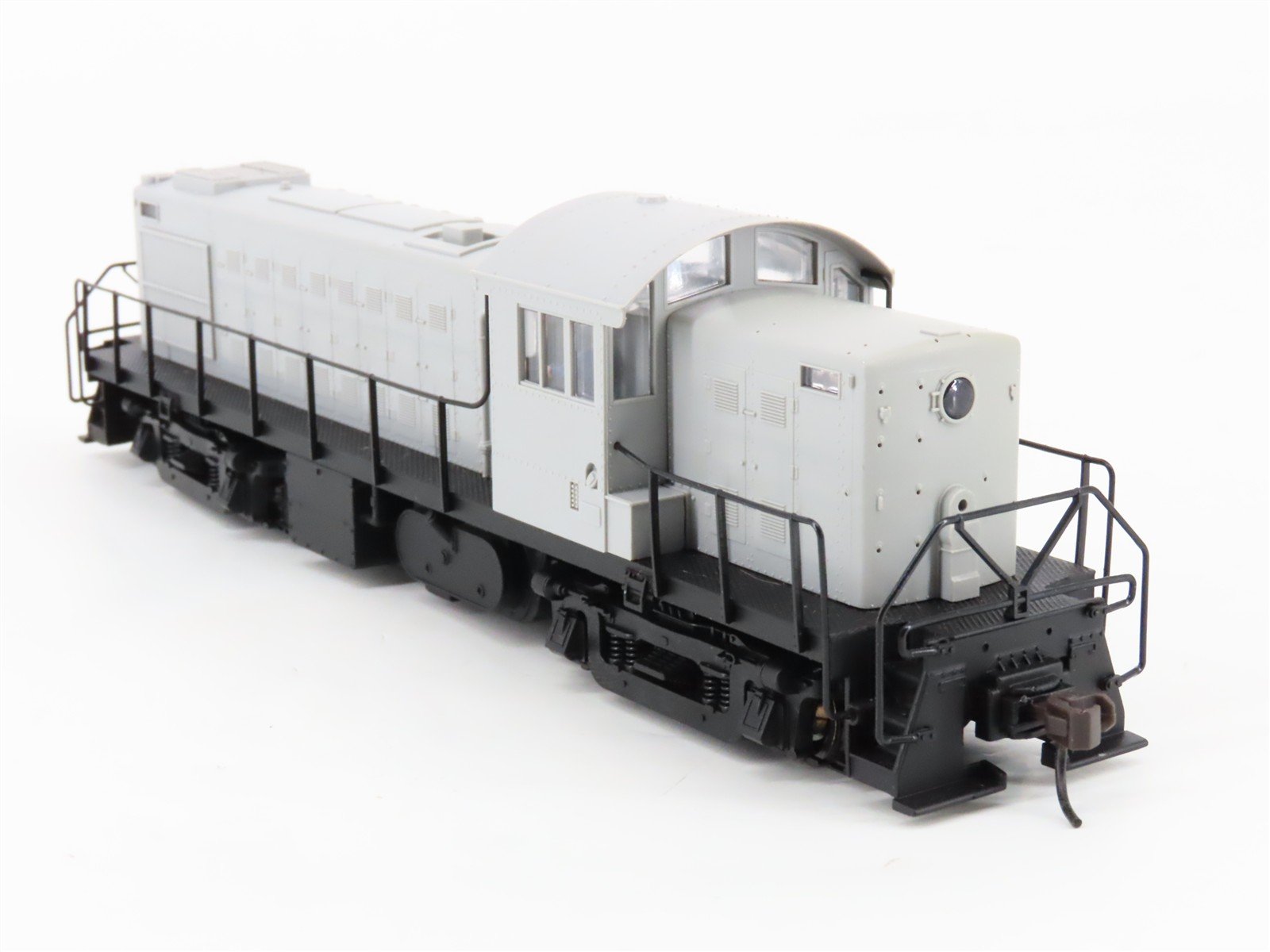 HO Scale Atlas Classic 7100 Undecorated RS-1 Diesel Locomotive