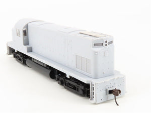 HO Scale Atlas Silver 10001977 Undecorated C420 Phase 2 Diesel Locomotive