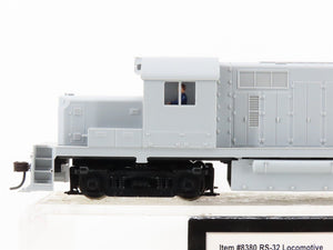 HO Scale Atlas Trainman 8380 Undecorated RS-32 Diesel Locomotive
