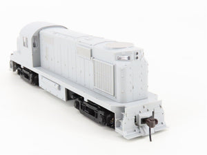 HO Scale Atlas Trainman 8380 Undecorated RS-32 Diesel Locomotive