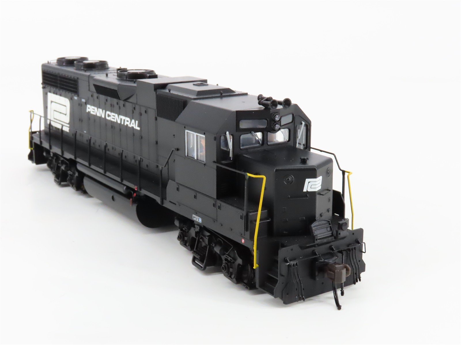 HO Scale Atlas Master 8978 PC Penn Central GP38 Diesel Locomotive