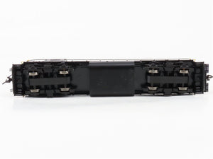 HO Scale Atlas Master 8978 PC Penn Central GP38 Diesel Locomotive