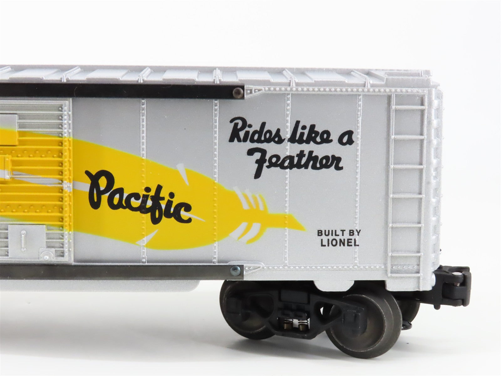 O Scale Lionel 6-19257 WP Western Pacific, Rock Island Box Car 3-Pack RTR