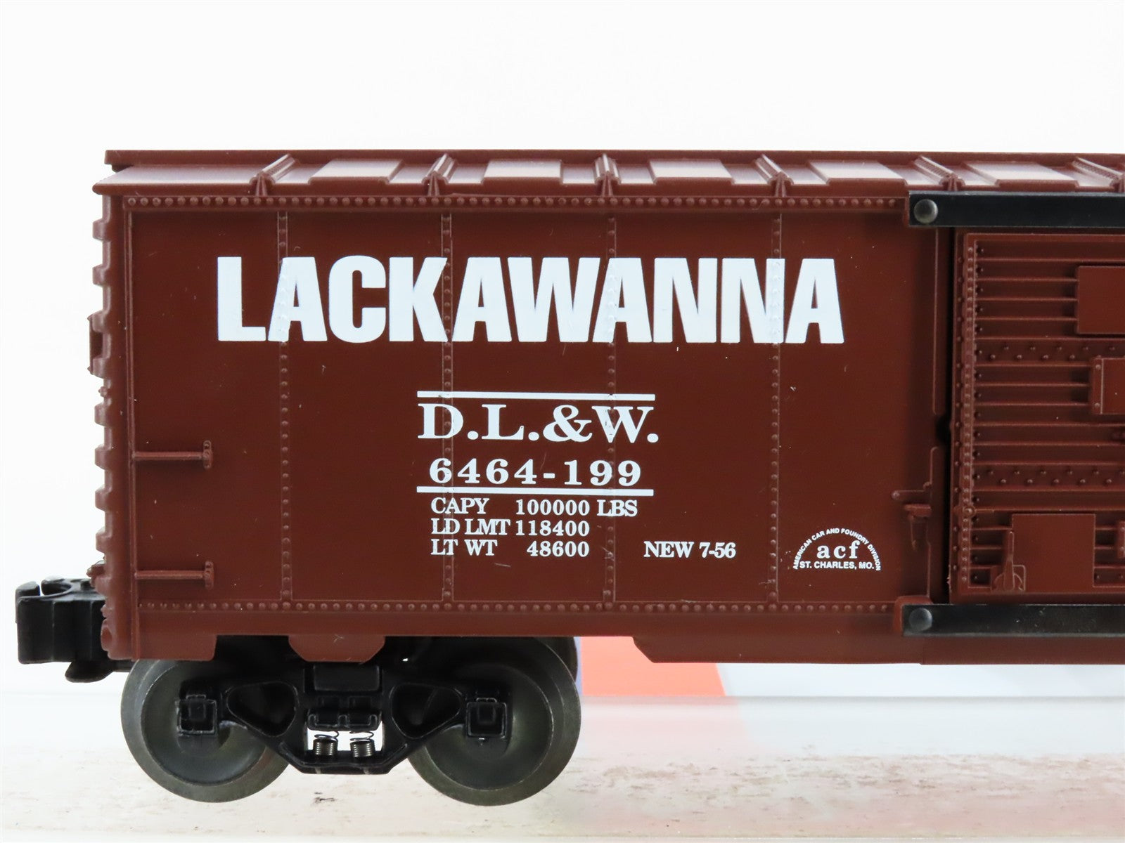 O Scale Lionel 6-29250 D.L.&W. Lackawanna 40' Box Car 6464-199 RTR