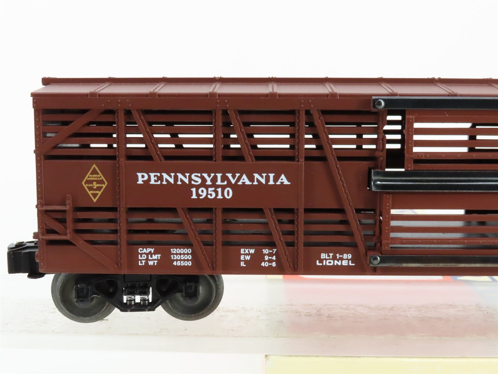 O Scale Lionel 6-19510 Pennsylvania 40' Stock/Cattle Car 19510 RTR