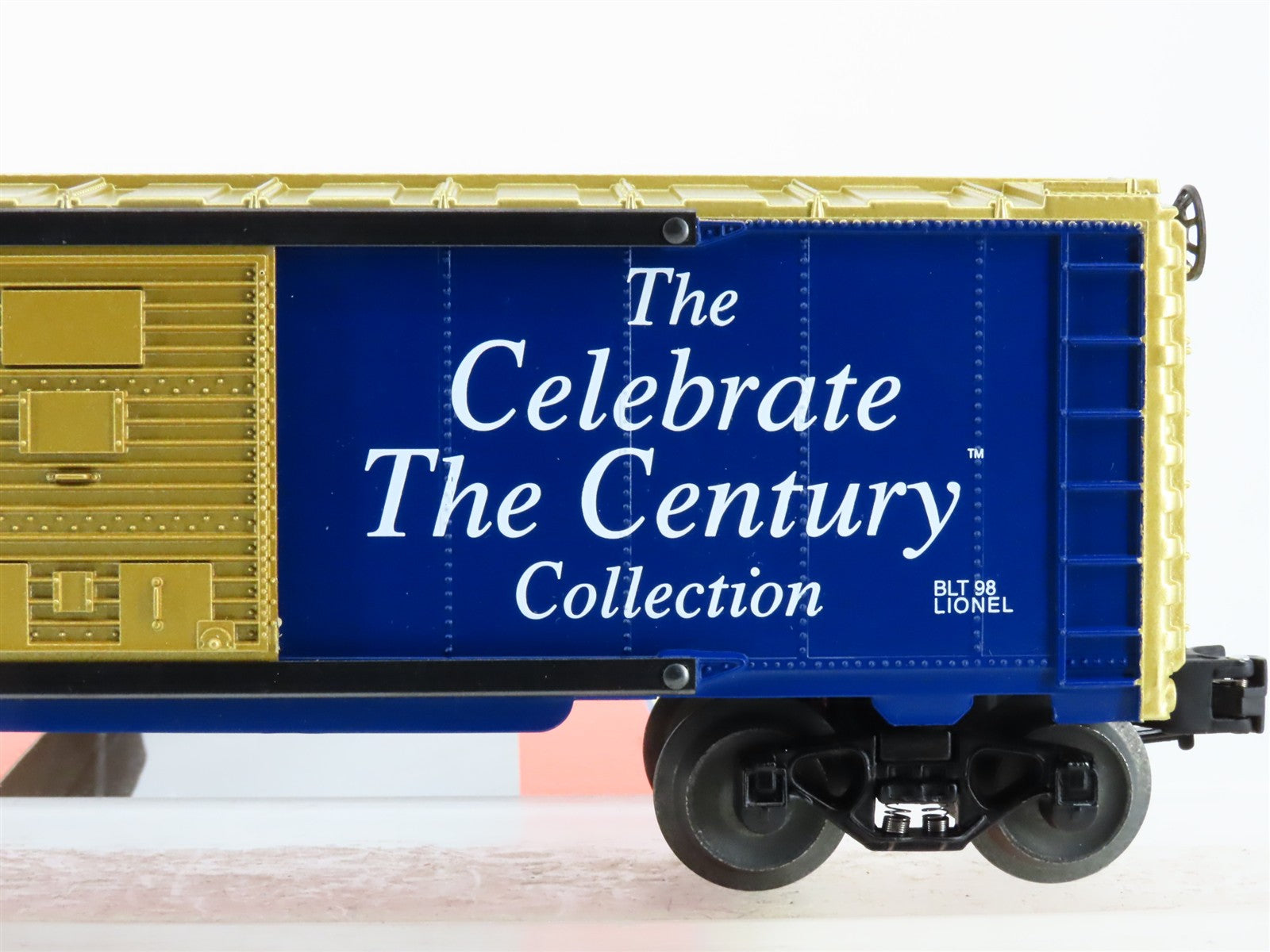 O Scale Lionel 6-26214 United States Postal Service Box Car RTR