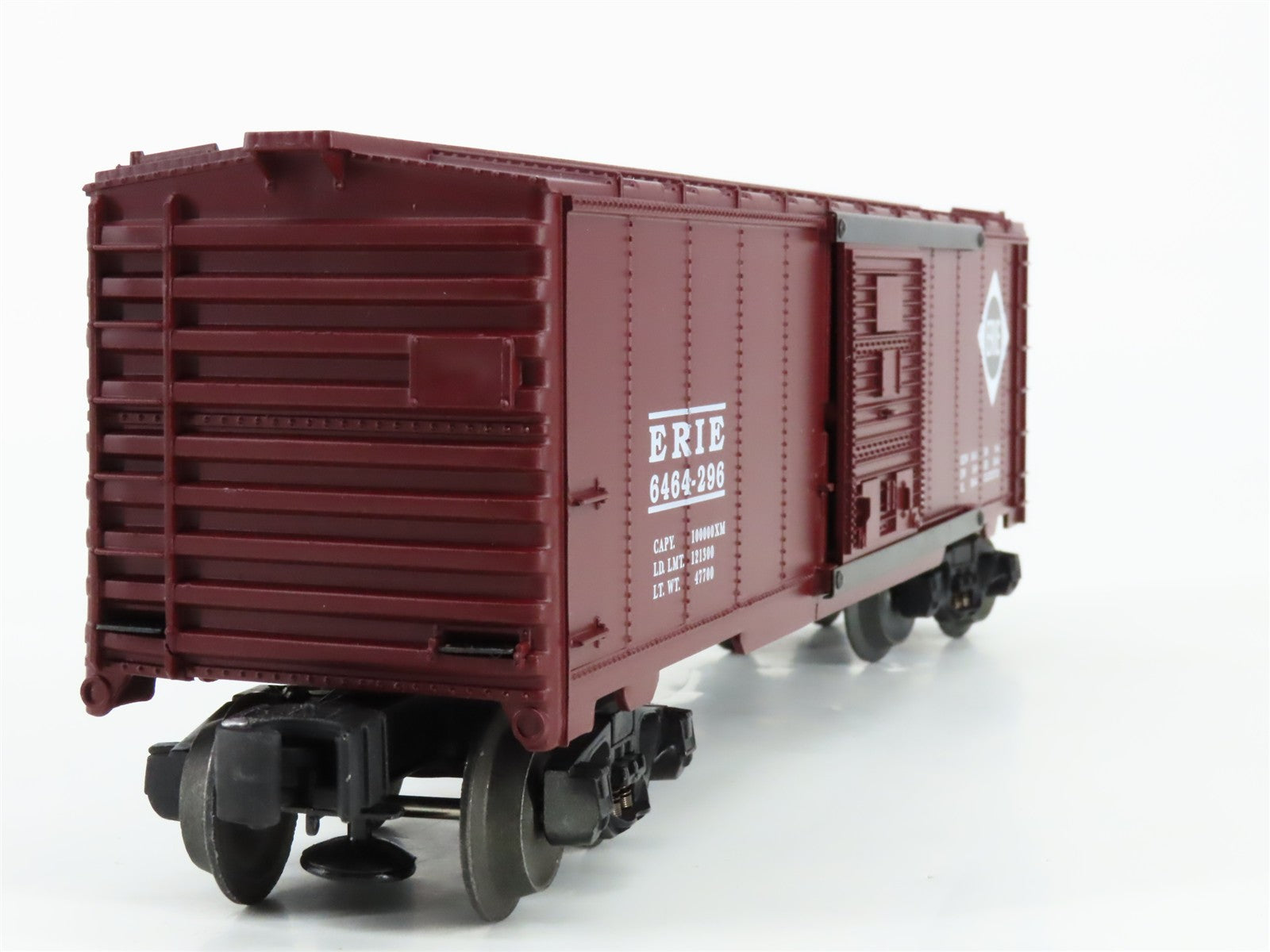 O Scale Lionel 6-19283 Erie Railroad Box Car 6464-296 RTR