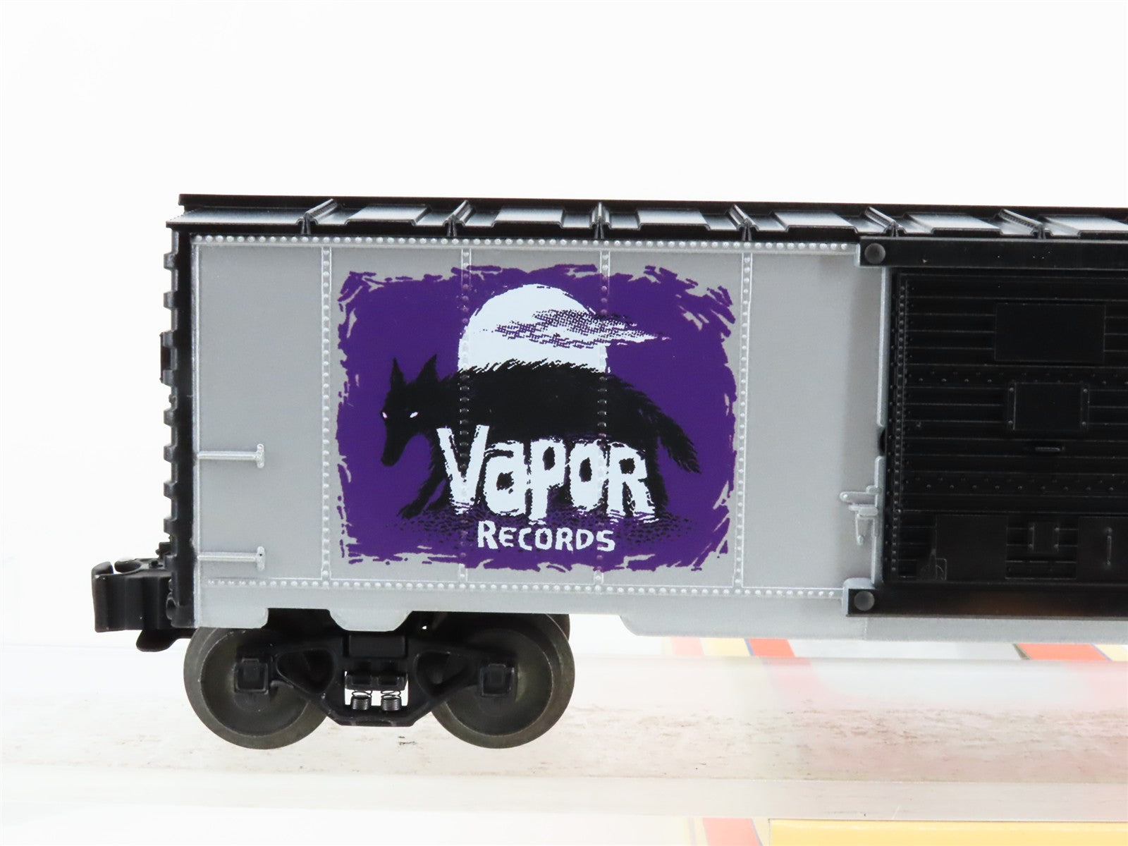 O Scale Lionel 6-29218 VRX Vapor Records Box Car 6464-496 RTR
