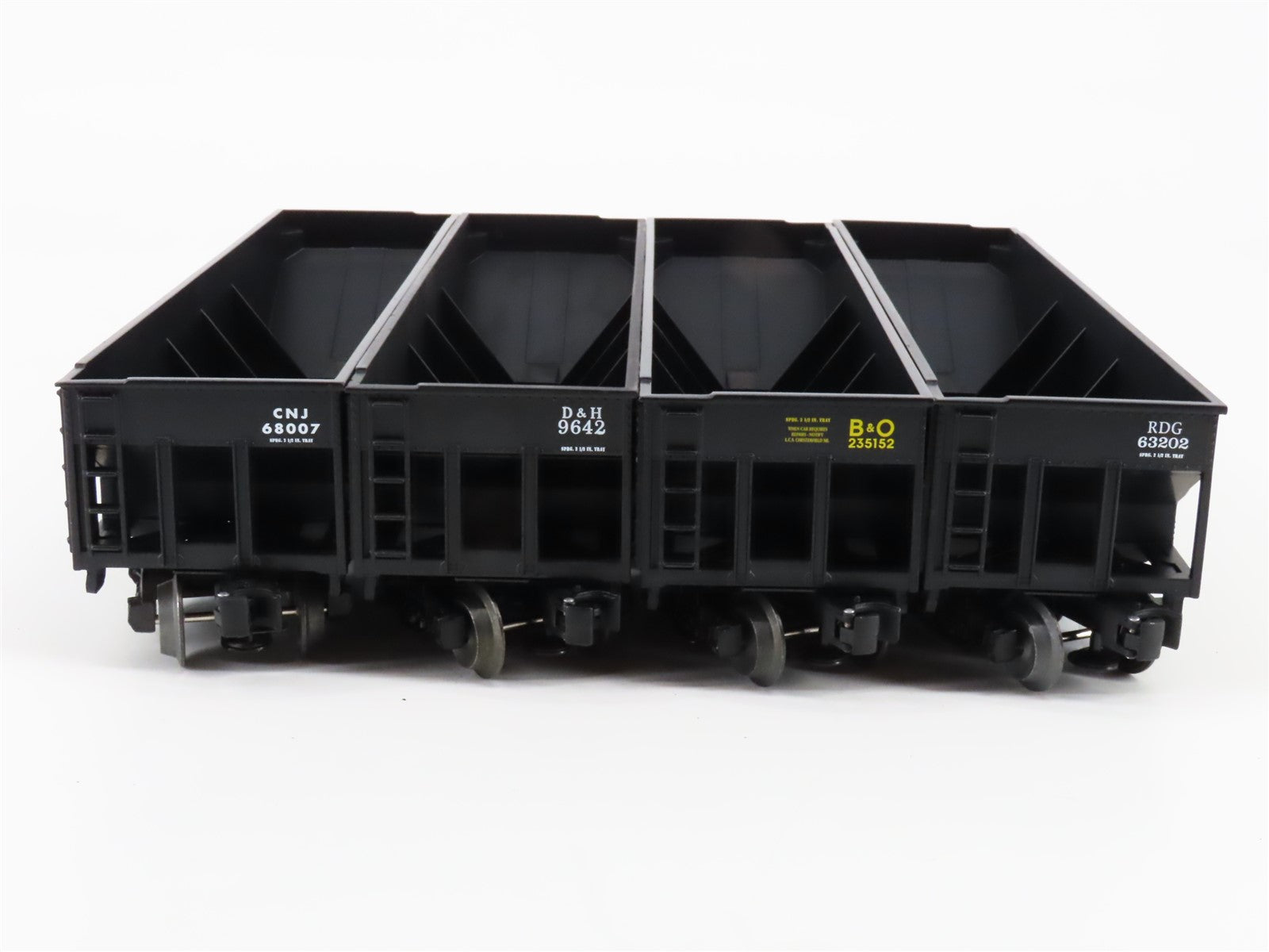 O Gauge 3-Rail Lionel 6-26937 CNJ/D&H/RDG/B&O Die-Cast 4-Bay Hopper 4-Car Pack