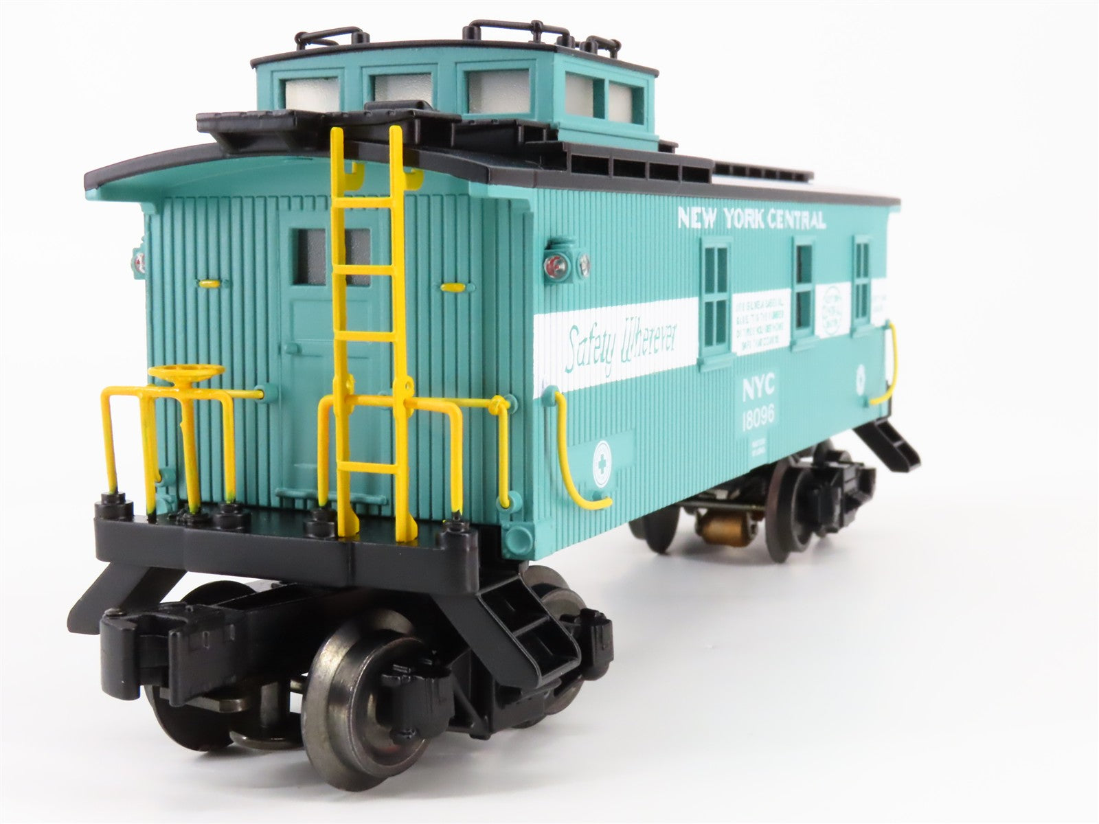 O Scale Lionel 6-17636 NYC New York Central Wood-Sheathed Caboose Lighted RTR