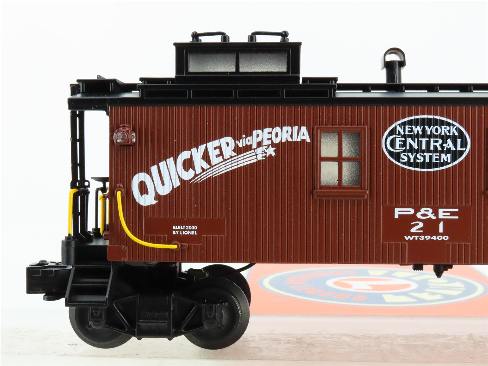 O Scale Lionel 6-17637 P&E New York Central Wood-Sheathed Caboose Lighted 21 RTR