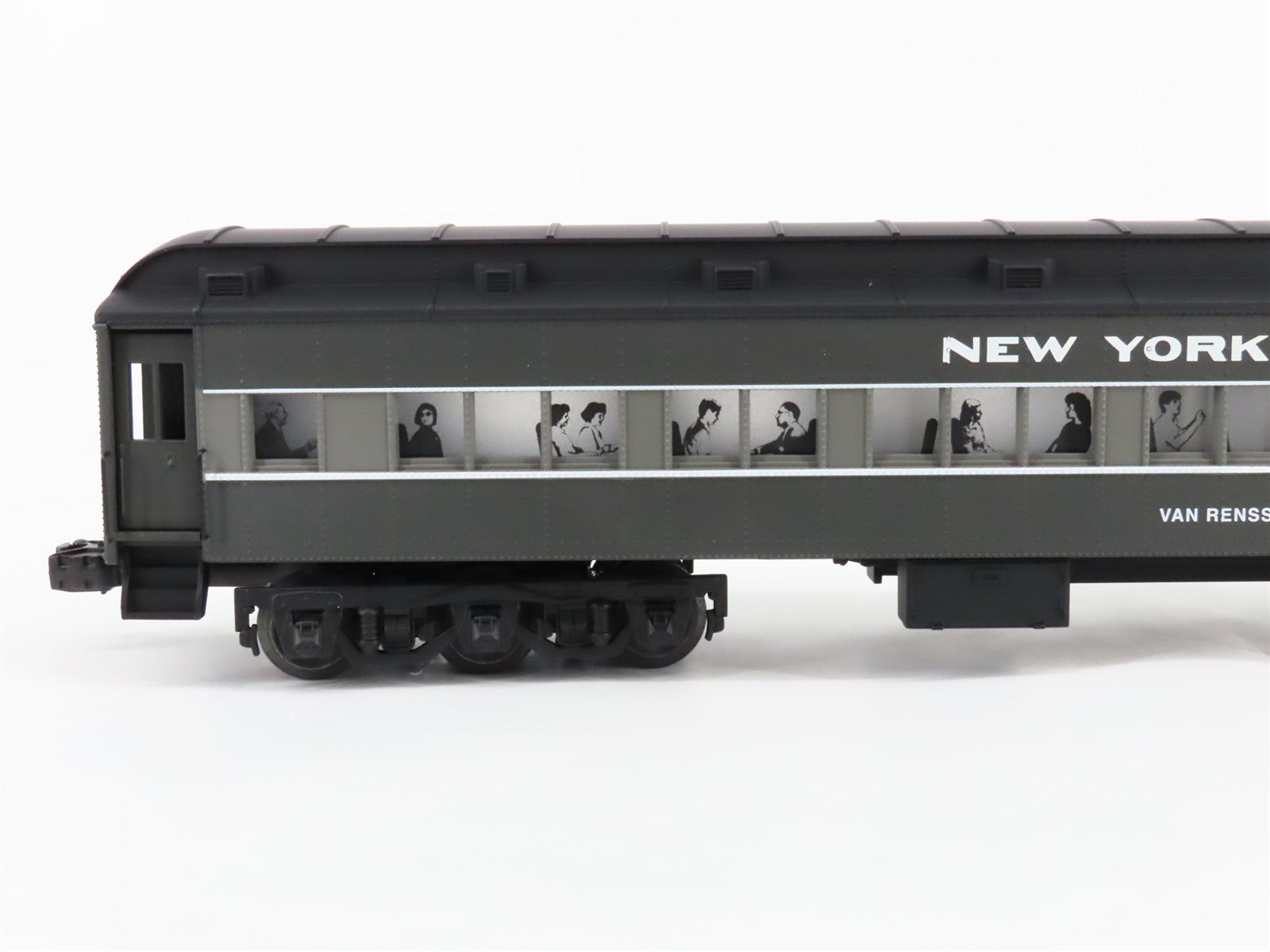 O Scale Lionel 6-29040 New York Central Dining Car Lighted 375 RTR