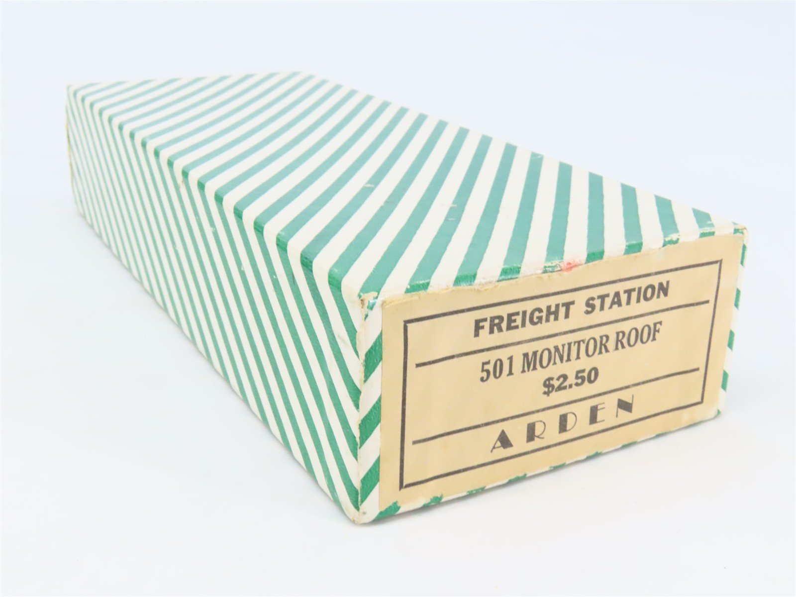 HO 1/87 Scale Arden Kit 501 Wood Monitor Roof Freight Station Structure