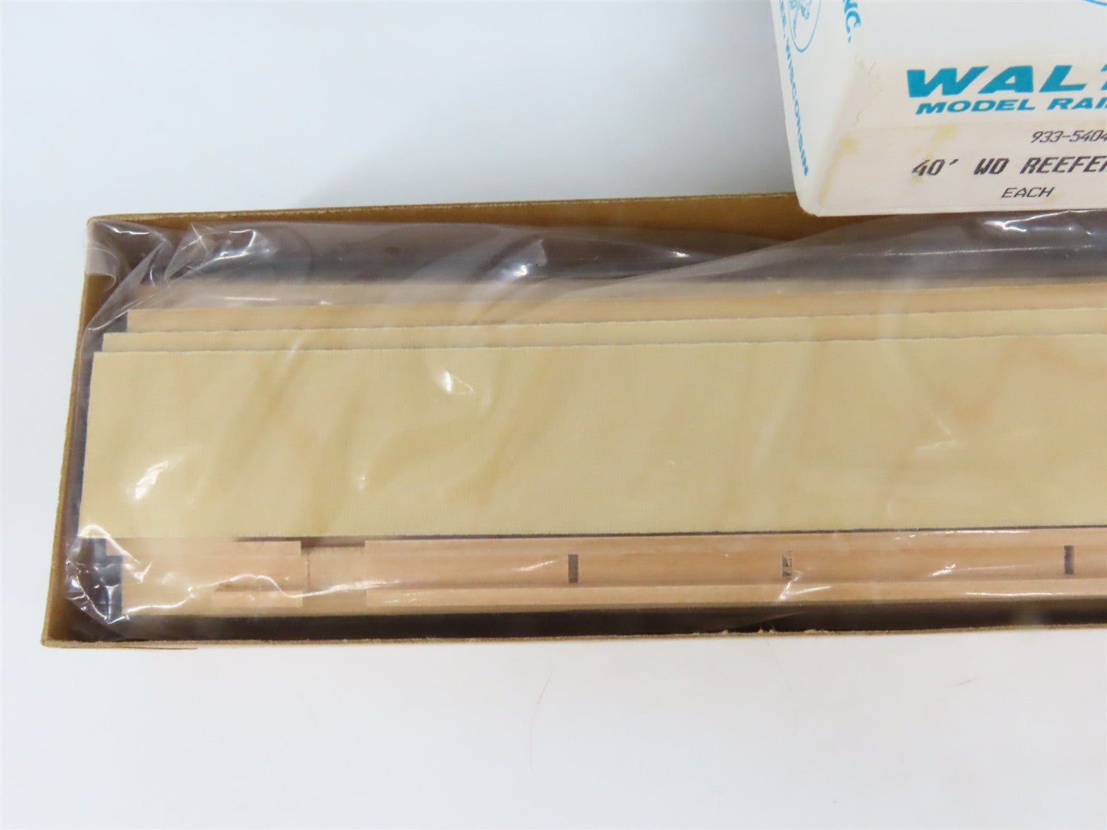 O Scale 2-Rail Walthers Kit 933-5404 Undecorated 40' Wood Reefer