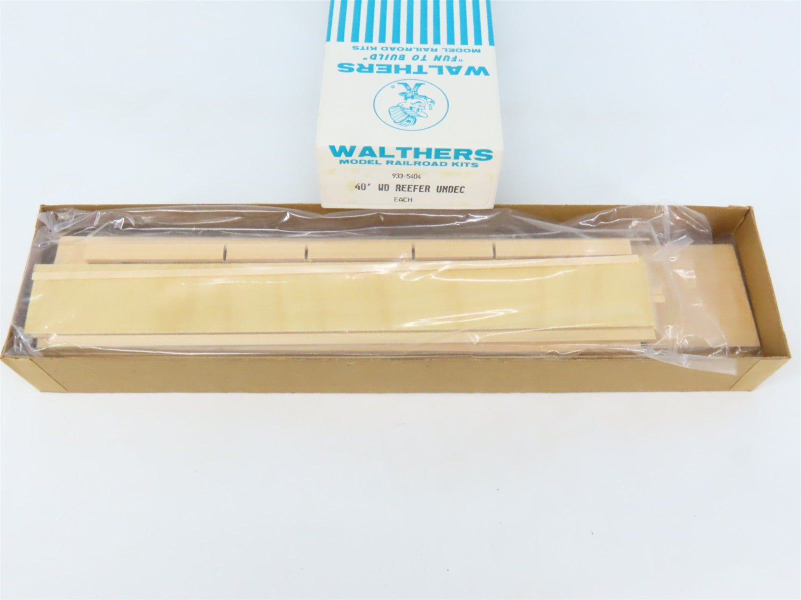 O Scale 2-Rail Walthers Kit 933-5404 Undecorated 40' Wood Reefer