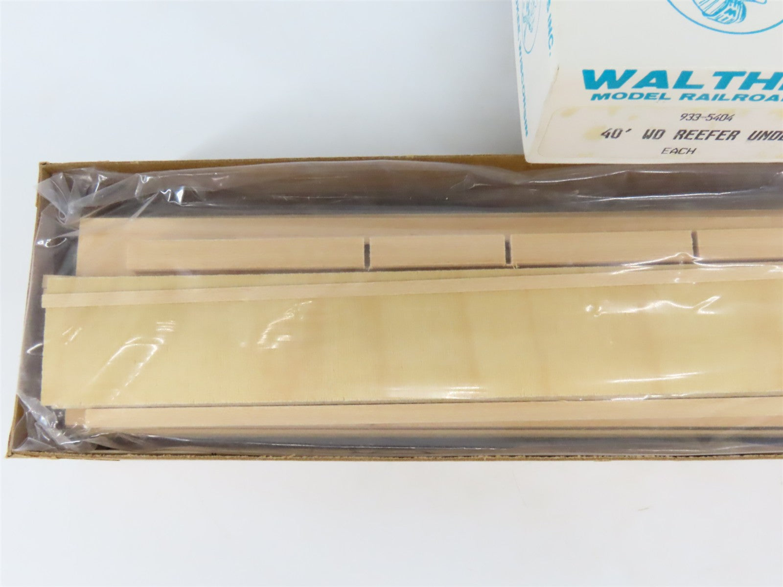 O Scale 2-Rail Walthers Kit 933-5404 Undecorated 40' Wood Reefer