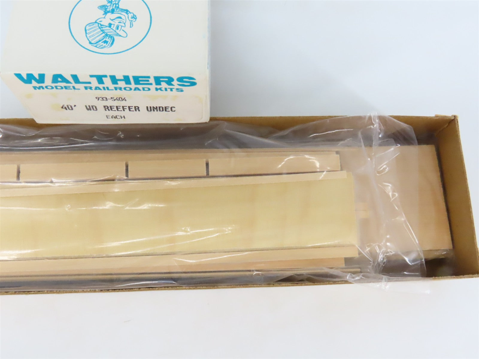 O Scale 2-Rail Walthers Kit 933-5404 Undecorated 40' Wood Reefer