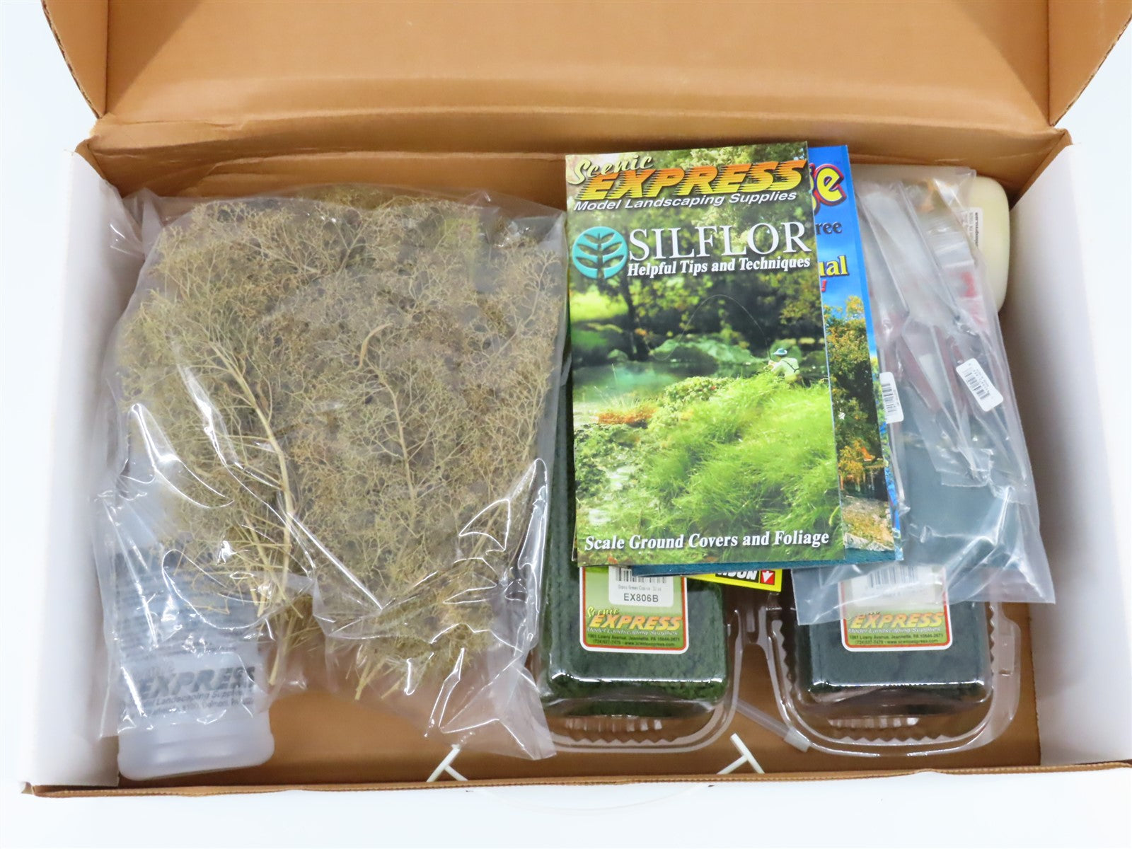 HO Scale Scenic Express SuperTrees Complete Starter Kit