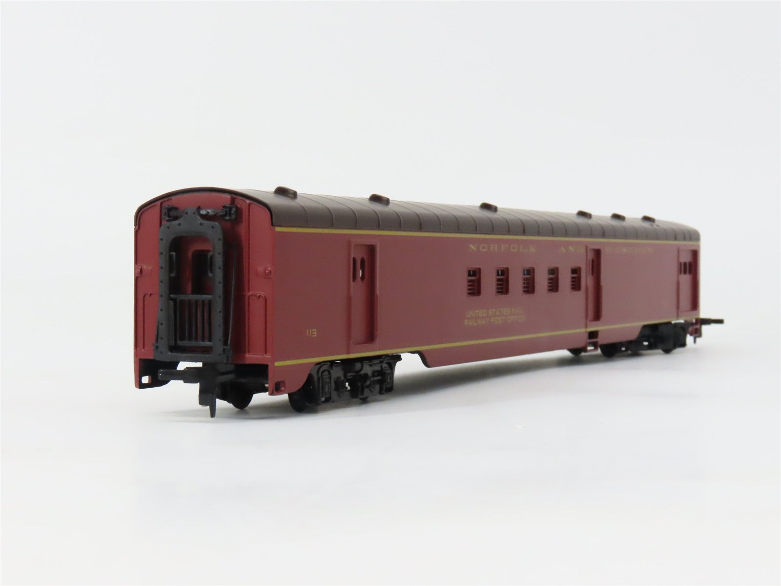HO IHC 48171 & 48175 N&W Norfolk & Western Coach & RPO Passenger 3-Car Set